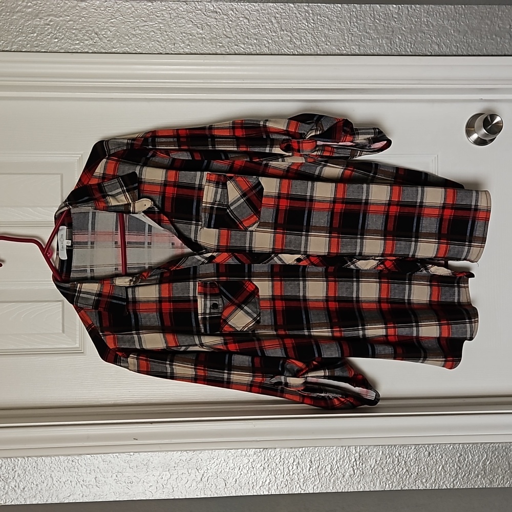 Plaid Button-up